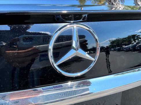Used 2022 Mercedes-Benz E 350 Sedan image 31