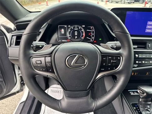 Certified 2023 Lexus ES 350 w/ Premium Package image 28