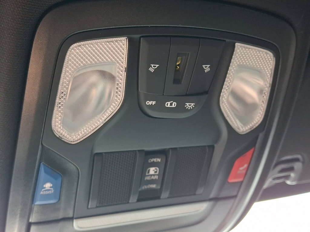 Certified 2025 RAM 1500 Big Horn AWD/4WD image 32
