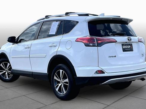 Used 2016 Toyota RAV4 XLE AWD/4WD image 12
