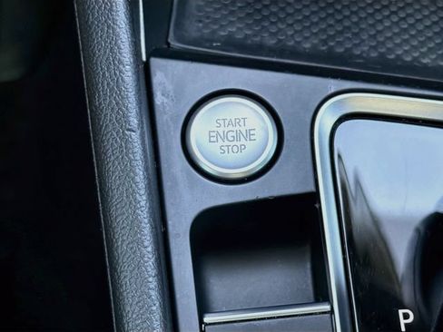 Used 2021 Volkswagen Jetta SEL FWD image 37