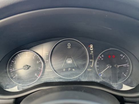 Used 2020 MAZDA MAZDA3 Sedan image 33