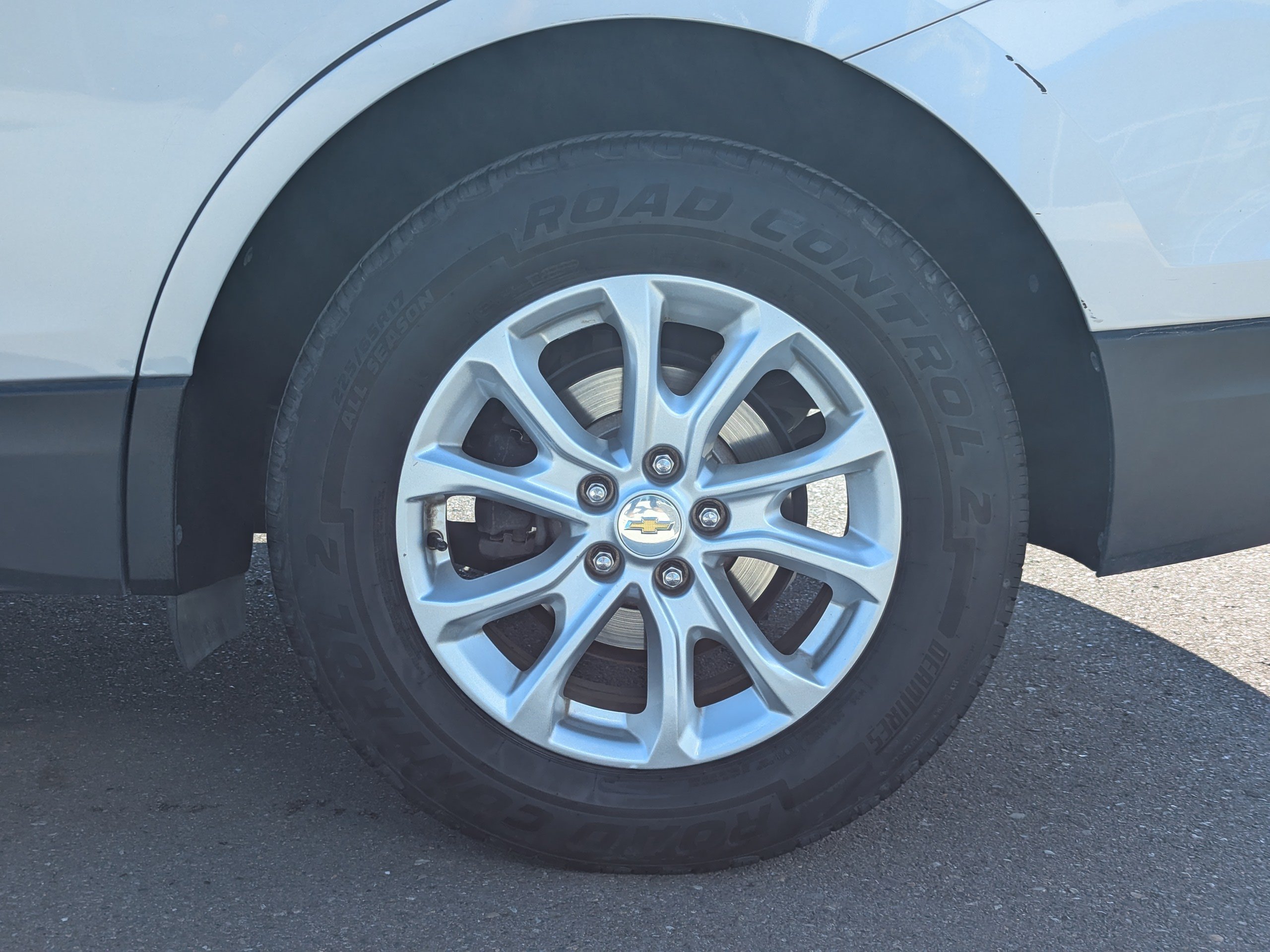 Used 2019 Chevrolet Equinox LT FWD image 50