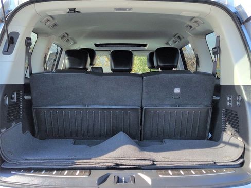 Used 2024 Nissan Armada Platinum w/ Cargo Package image 20