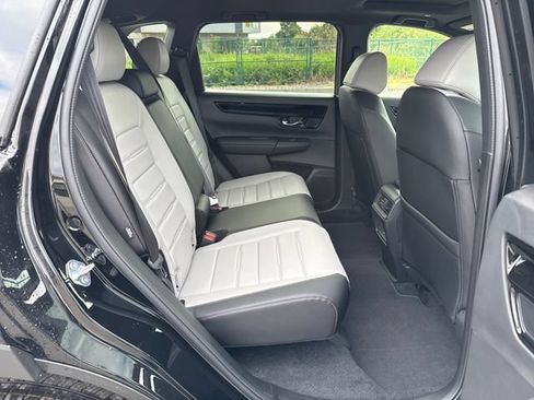 Used 2026 Honda CR-V Sport Touring image 12