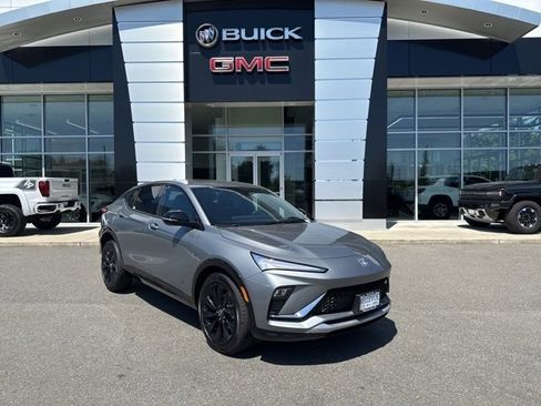 New 2025 Buick Envista Sport Touring w/ Convenience II Package image 4