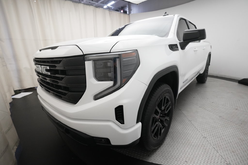 Certified 2026 GMC Sierra 1500 Elevation AWD/4WD image 12