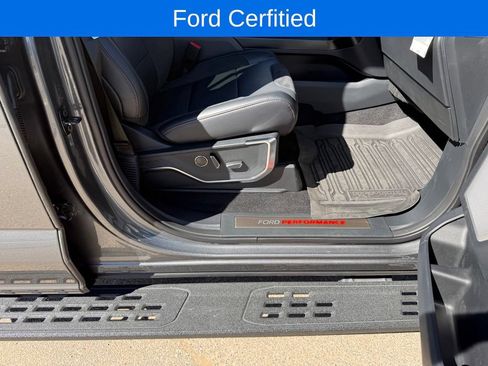 Used 2025 Ford F150 Raptor AWD/4WD image 37