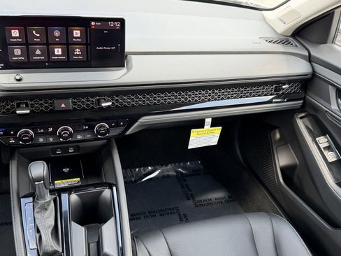 Used 2025 Honda Accord Touring image 15