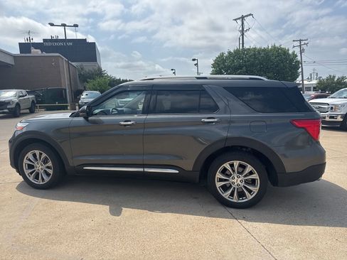 Used 2020 Ford Explorer Limited image 8