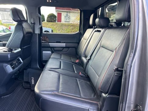 Used 2022 Ford F150 Lariat w/ Equipment Group 502A High image 8