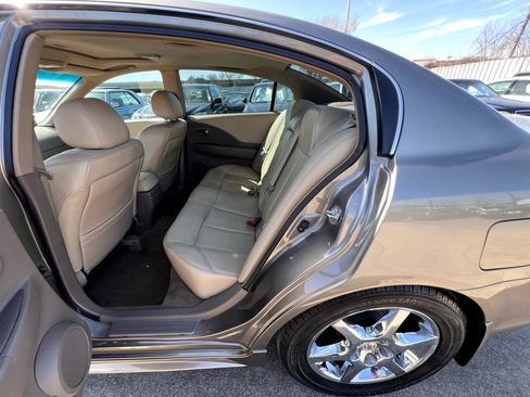 Used 2003 Nissan Altima 3.5 SE image 23