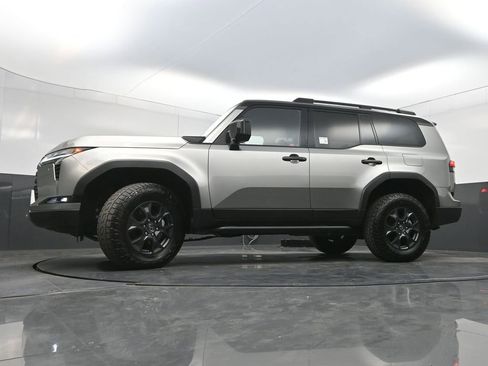 Used 2024 Lexus GX 550 AWD/4WD image 27