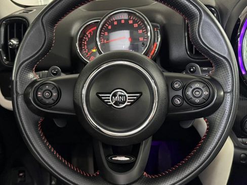 Used 2019 MINI Cooper Countryman S w/ Convenience Package FWD image 10