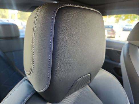 New 2026 BMW 540i xDrive w/ M Sport Package image 17