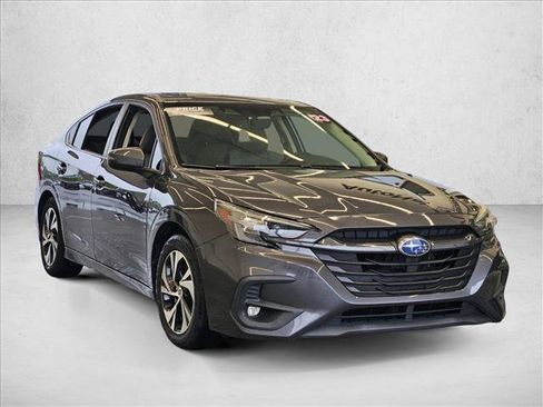 Used 2023 Subaru Legacy Premium image 3