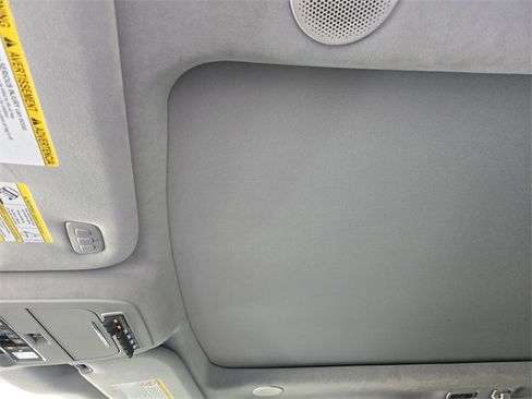 Used 2024 Ford F250 Limited image 25