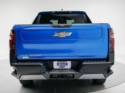 New 2025 Chevrolet Silverado EV LT AWD/4WD image 5