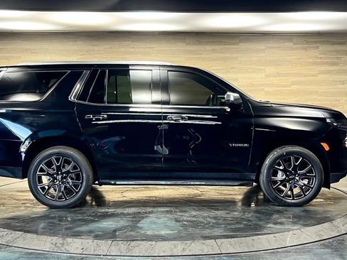 Used 2024 Chevrolet Tahoe Premier AWD/4WD image 23