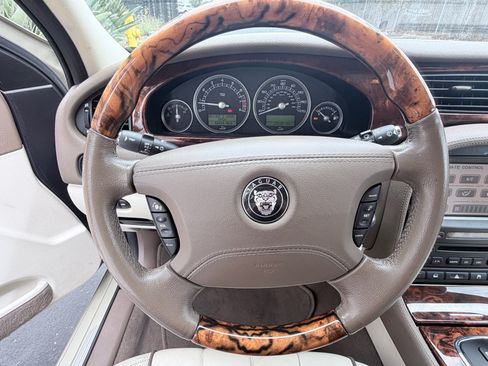 Used 2008 Jaguar S-TYPE 3.0 RWD image 13