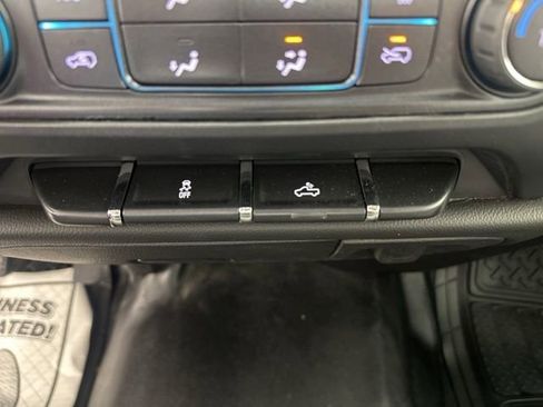 Used 2016 Chevrolet Silverado 1500 W/T image 22
