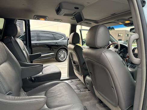 Used 2006 Toyota Sienna AWD image 45