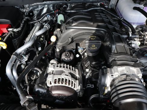 New 2025 Jeep Wrangler Rubicon w/ Convenience Group image 19