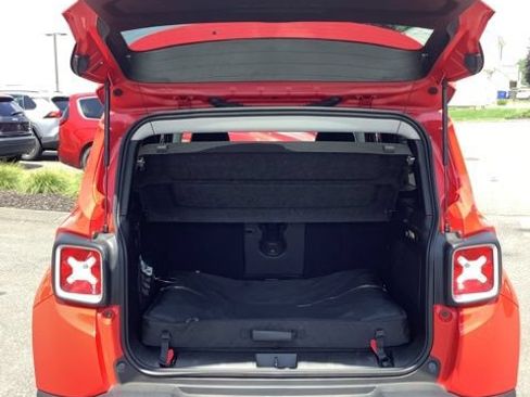 Certified 2017 Jeep Renegade Limited AWD/4WD image 6