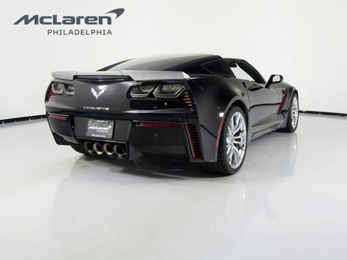 Used 2016 Chevrolet Corvette Z06 w/ Battery Protection Package RWD image 6