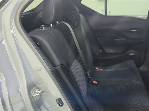 Used 2022 Nissan Kicks SV image 26