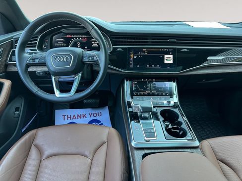 Certified 2025 Audi Q8 Premium Plus AWD/4WD image 10