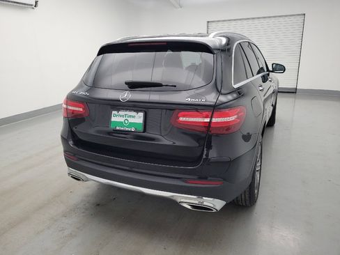Used 2019 Mercedes-Benz GLC 350e 4MATIC w/ Premium Package image 7