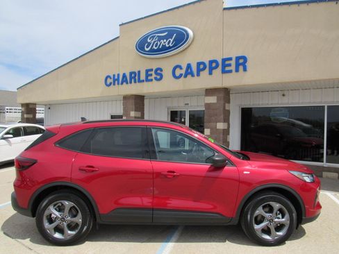 New 2026 Ford Escape ST-Line w/ Tech Pack #1 AWD/4WD image 4
