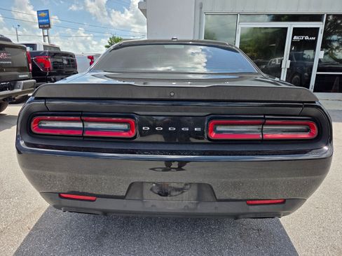 Used 2023 Dodge Challenger R/T RWD image 4