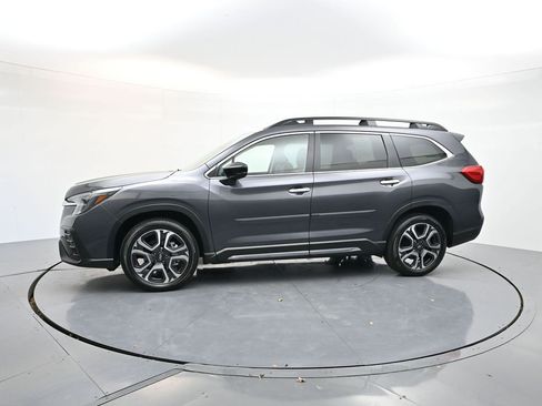 Used 2024 Subaru Ascent Touring image 4