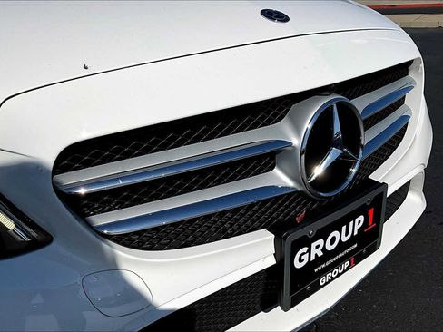 Used 2021 Mercedes-Benz C 300 Sedan image 29