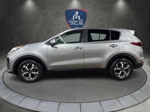 Used 2021 Kia Sportage LX FWD image 2