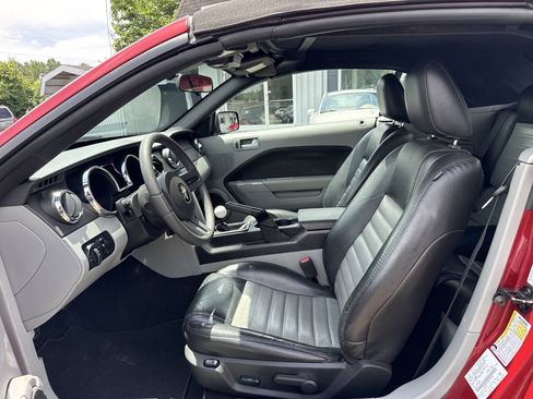 Used 2008 Ford Mustang GT Premium RWD image 10
