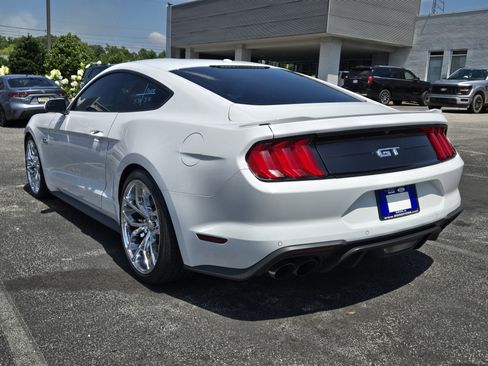 Used 2020 Ford Mustang GT Premium RWD image 4