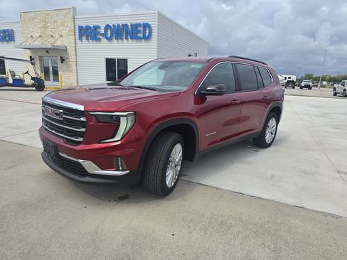 Used 2026 GMC Acadia Elevation w/ Elevation Premium Package AWD/4WD image 7