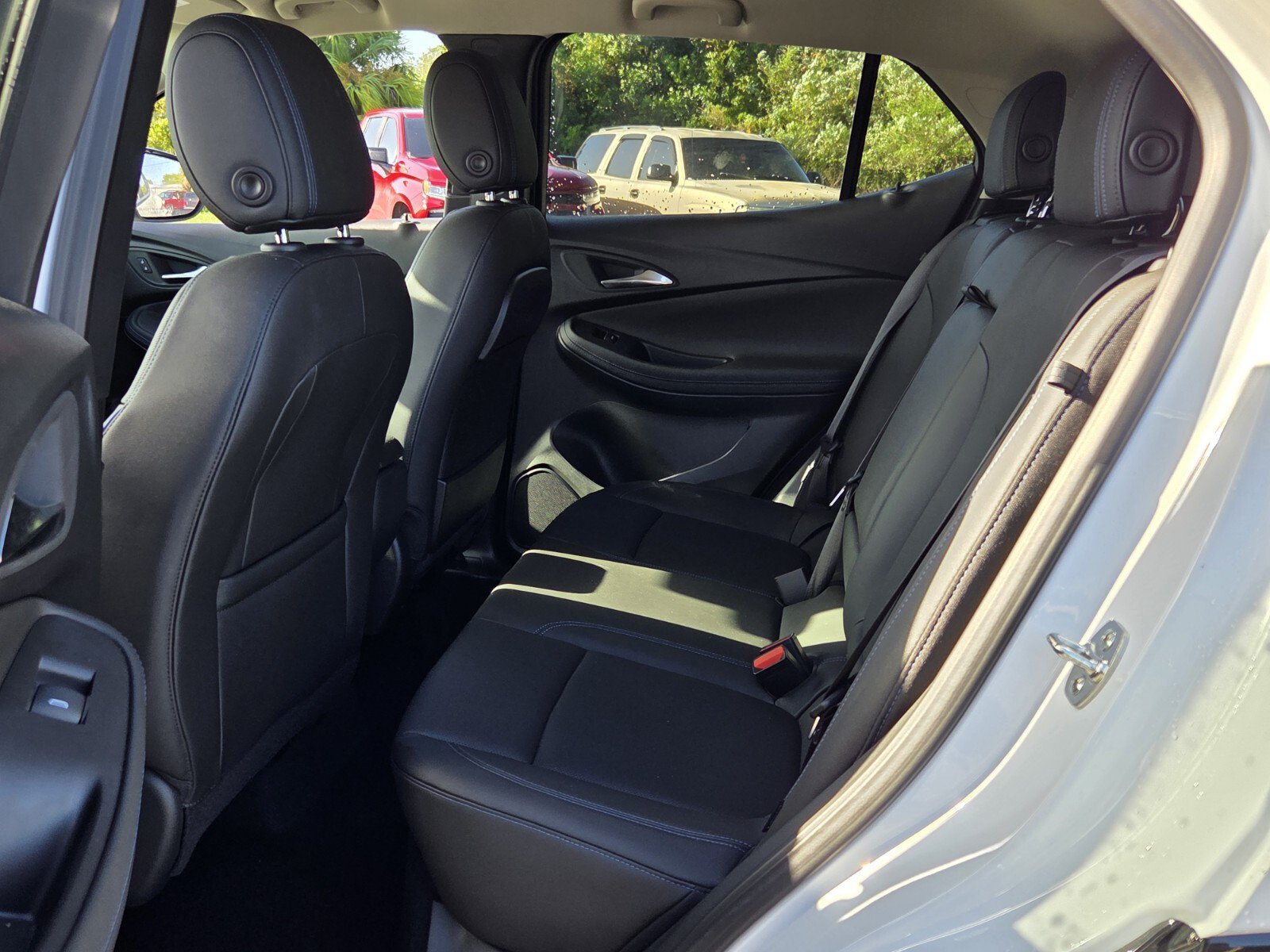 Used 2026 Buick Encore GX Sport Touring w/ Advanced Technology Package FWD image 10