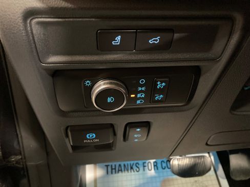 Used 2022 Ford Expedition Max Limited image 30