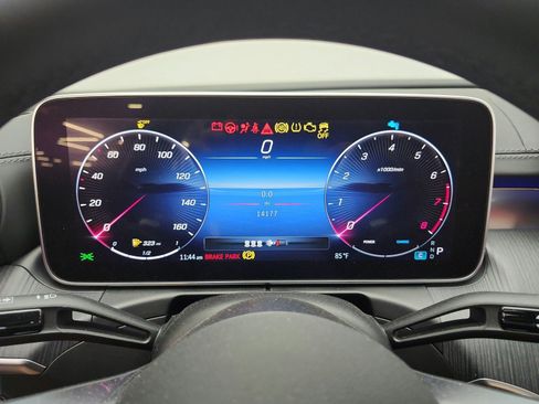 Used 2023 Mercedes-Benz C 300 Sedan image 9