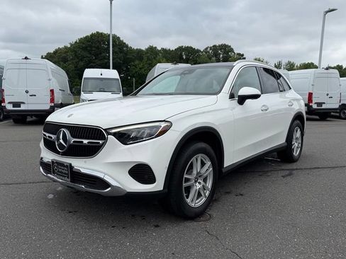 Certified 2023 Mercedes-Benz GLC 300 4MATIC image 3