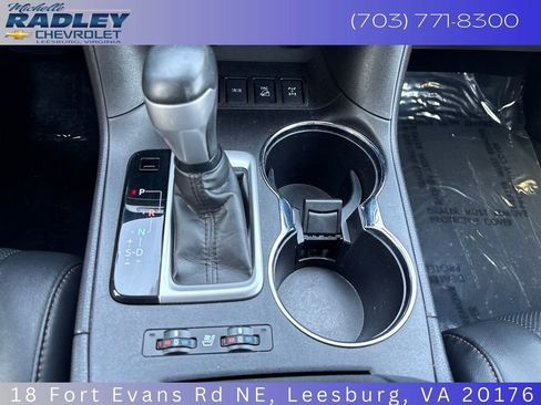 Used 2019 Toyota Highlander Limited AWD/4WD image 21