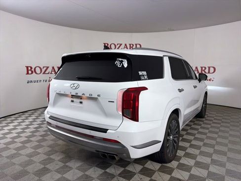 Used 2025 Hyundai Palisade Calligraphy image 8