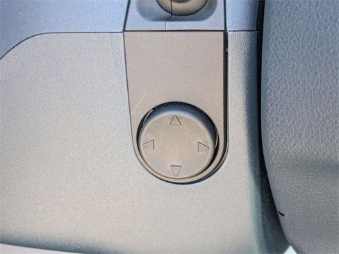 Used 2023 Ford F150 Limited image 18