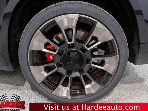 Used 2024 BMW XM Label Red AWD/4WD image 10