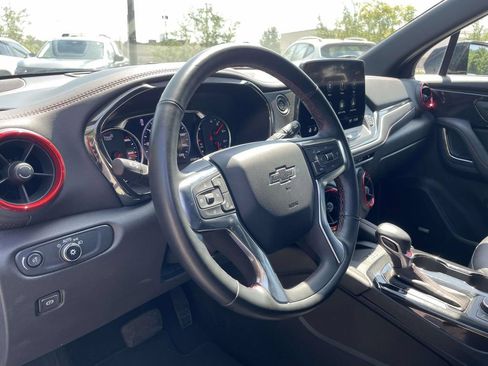 Used 2025 Chevrolet Blazer RS FWD image 18