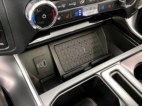 Certified 2025 Ford F150 Raptor AWD/4WD image 33